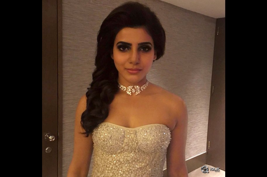 Samantha-at-SIIMA-2016